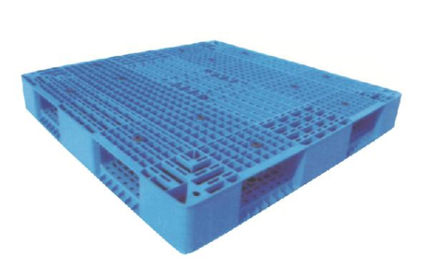 消費(fèi)者應(yīng)該如何需根據(jù)托盤材質(zhì)選購(gòu)高質(zhì)量的塑料托盤呢?